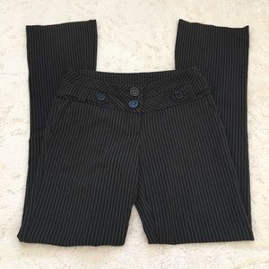 Black pant with stripe